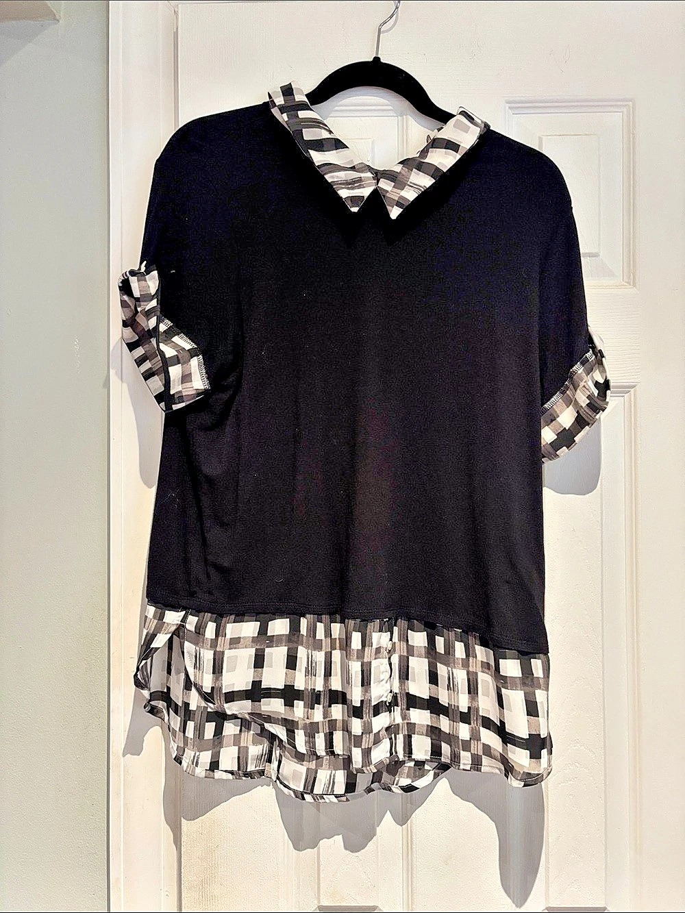 Elle Plaid Trim Blouse in Black & White Size Large